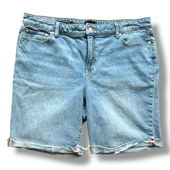 Talbots Girlfriend Denim Short 9" Light Wash Blue Jean Women's Plus Size 16 - Picture 1 of 14
